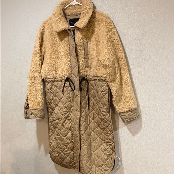 Everlane Jackets & Blazers - Everlane Tan Teddy Quilted Jacket